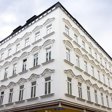 Alon Homes Vienna - Premium City Center Apartments エクステリア 写真