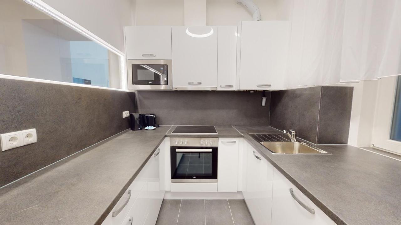 Alon Homes Vienna - Premium City Center Apartments エクステリア 写真
