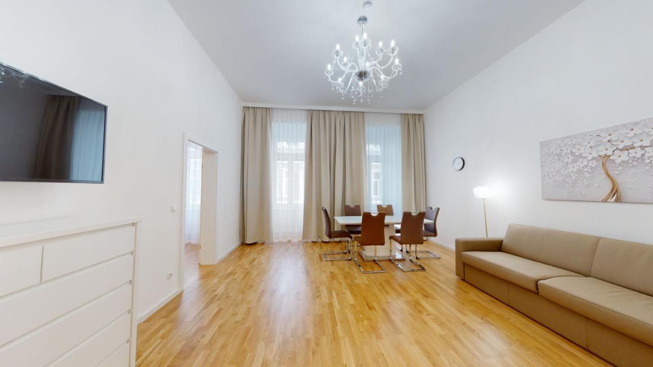 Alon Homes Vienna - Premium City Center Apartments エクステリア 写真