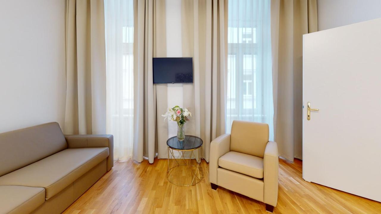 Alon Homes Vienna - Premium City Center Apartments エクステリア 写真