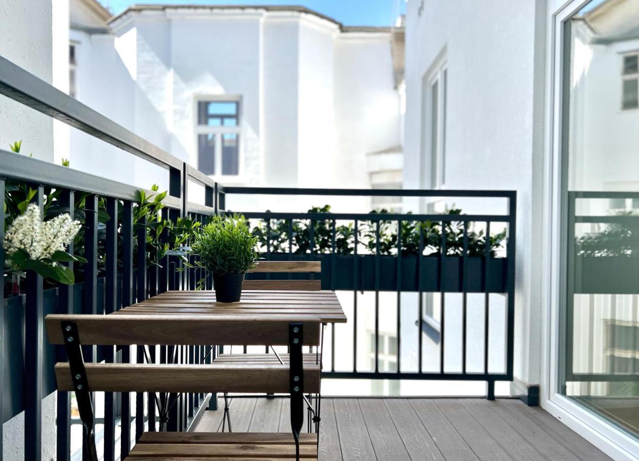 Alon Homes Vienna - Premium City Center Apartments エクステリア 写真